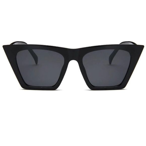 Sunglasses by Greeksglasses Cheetah Brown Rumours, check other listing for Black - Picture 2 of 6